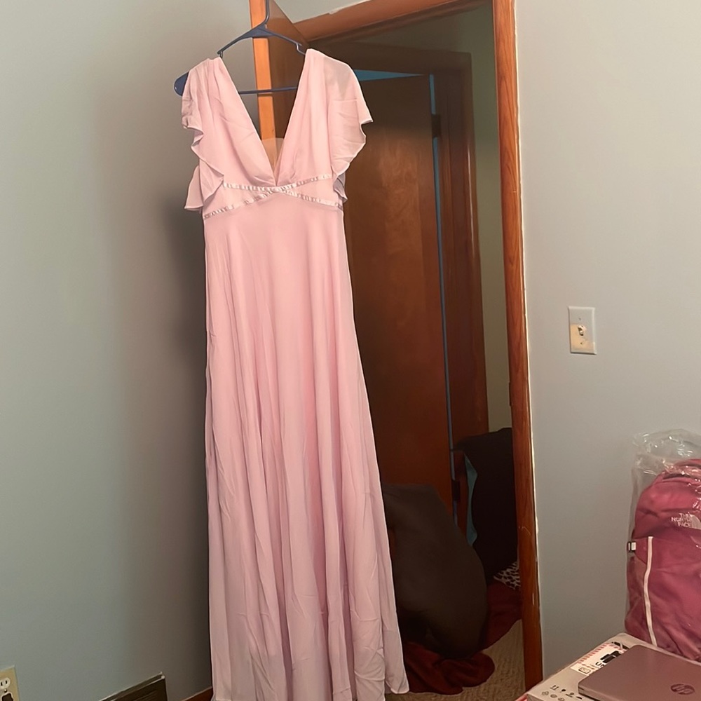 Women’s dress size 6.